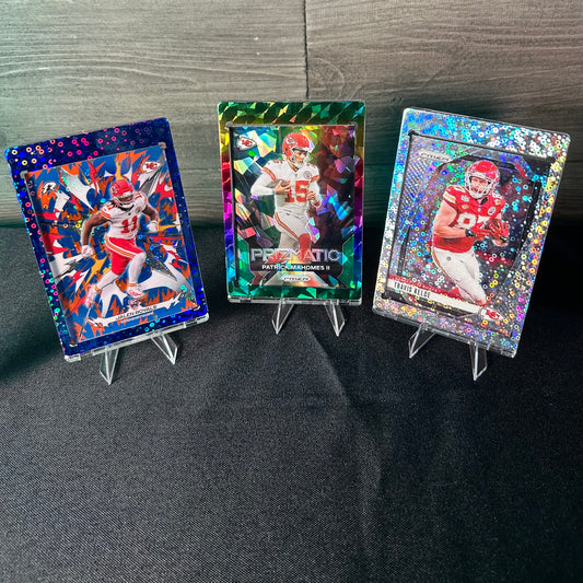 Patterned Magnetic Card Holder - 35pt